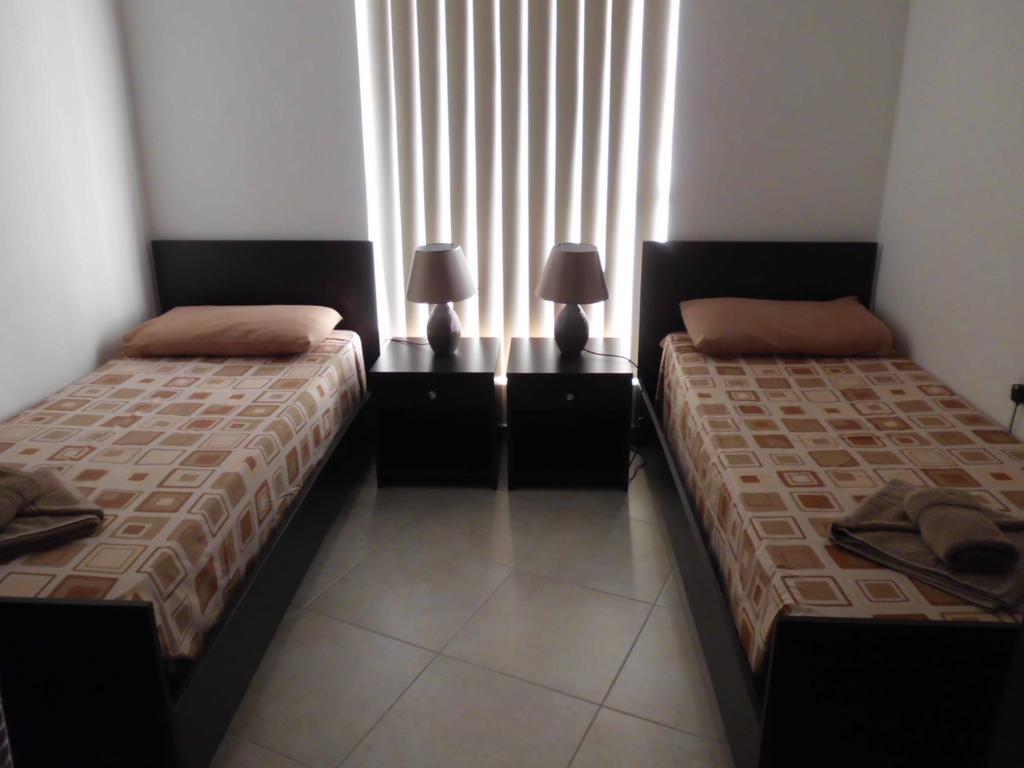 5-Senses Apartment Msida Bagian luar foto