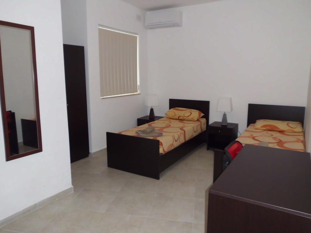 5-Senses Apartment Msida Bagian luar foto